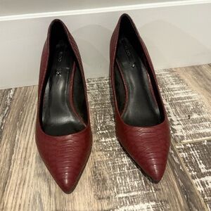 Aldo Women's Dark Red Textured Heels